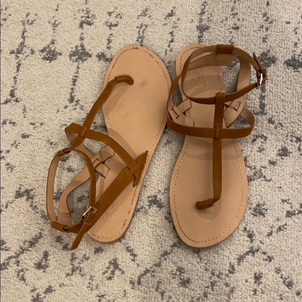 Like New LOFT Sandals